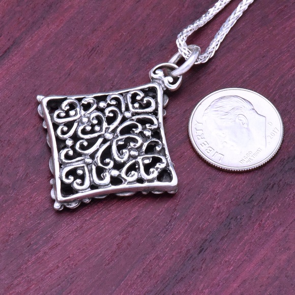 925 Ornate Sterling Silver Pendant - Picture 2 of 3